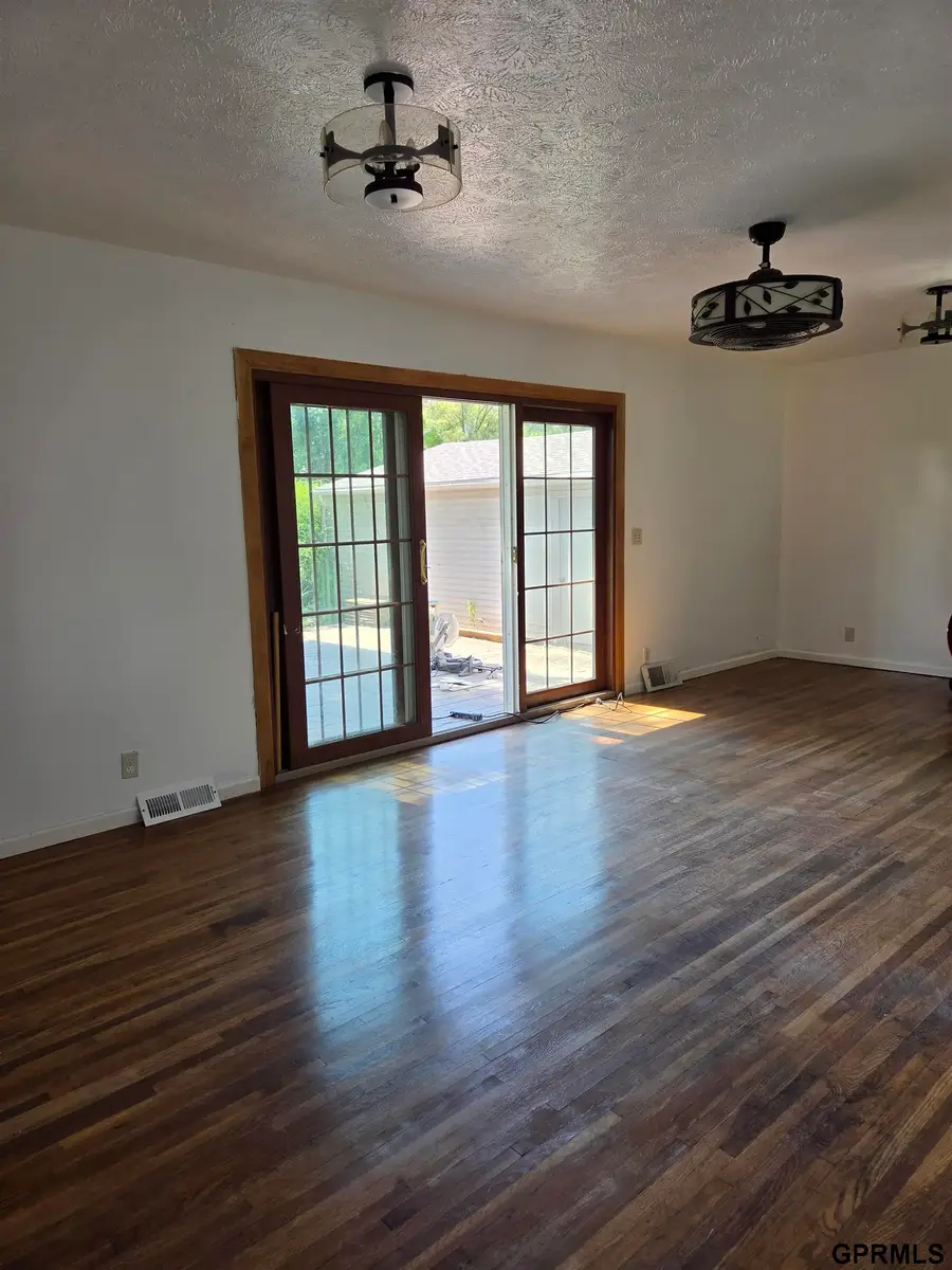 1314 S 258 Street, Waterloo, NE 68069 - #3