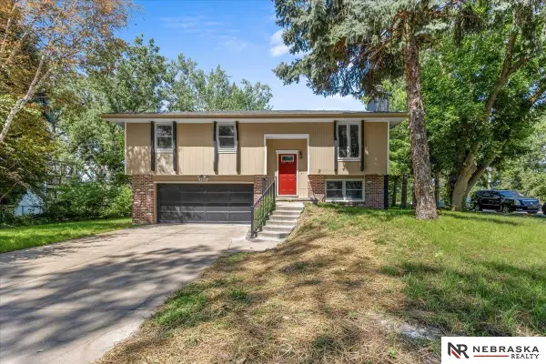 8254 S 50th Street, Bellevue, NE 68157