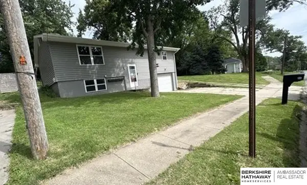 1321 Lincoln Avenue, Plattsmouth, NE 68048