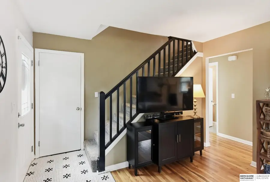 8907 Westridge Drive, Omaha, NE 68124 - #3