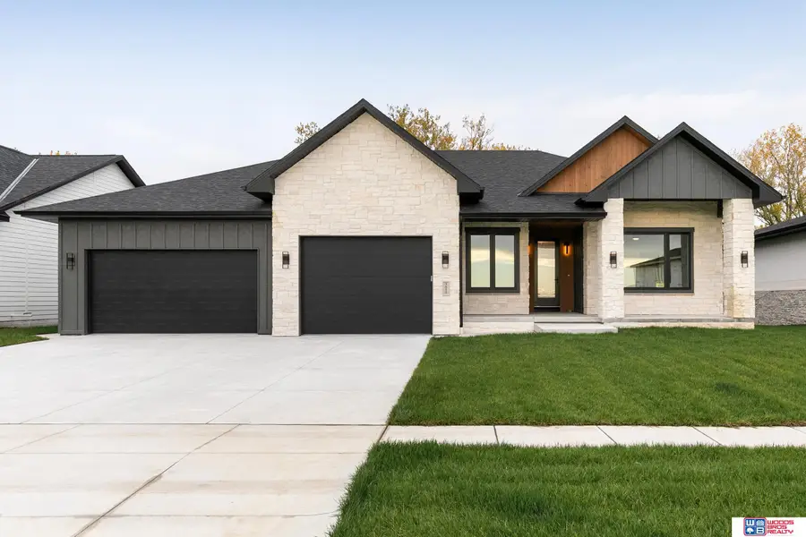 3650 Wilderness Hills Boulevard, Lincoln, NE 68516 - #2