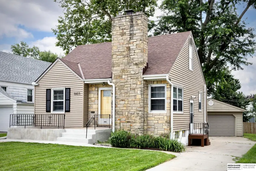 6455 Poppleton Avenue, Omaha, NE 68106 - #3