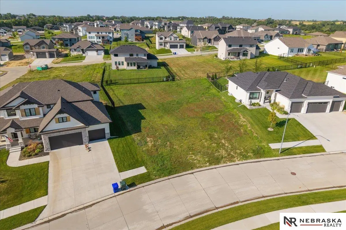 17007 Emma Street, Bennington, NE 68007 - #1