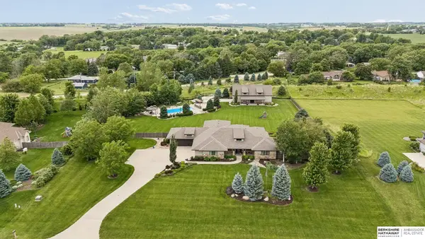 18424 Thayer Street, Bennington, NE 68007