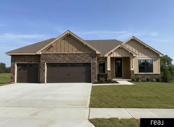 10206 Sherman Street, Papillion, NE 68046