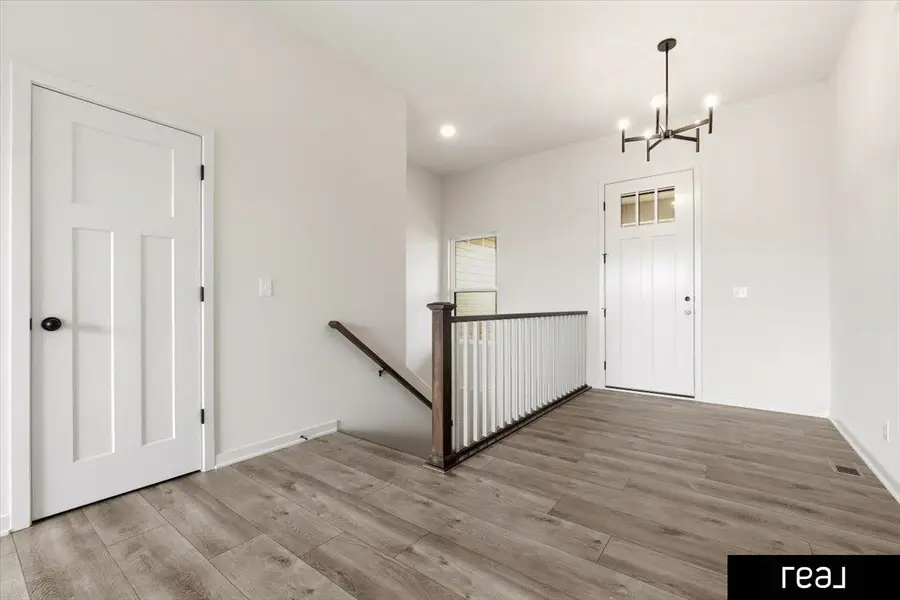 10206 Sherman Street, Papillion, NE 68046 - #2
