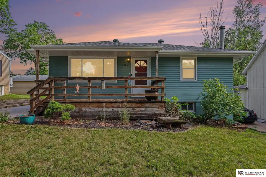4920 Hillside Street, Lincoln, NE 68506 - #2