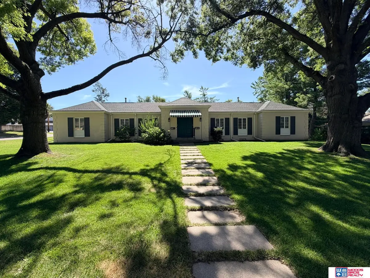 3800 Pace Boulevard, Lincoln, NE 68502 - #1