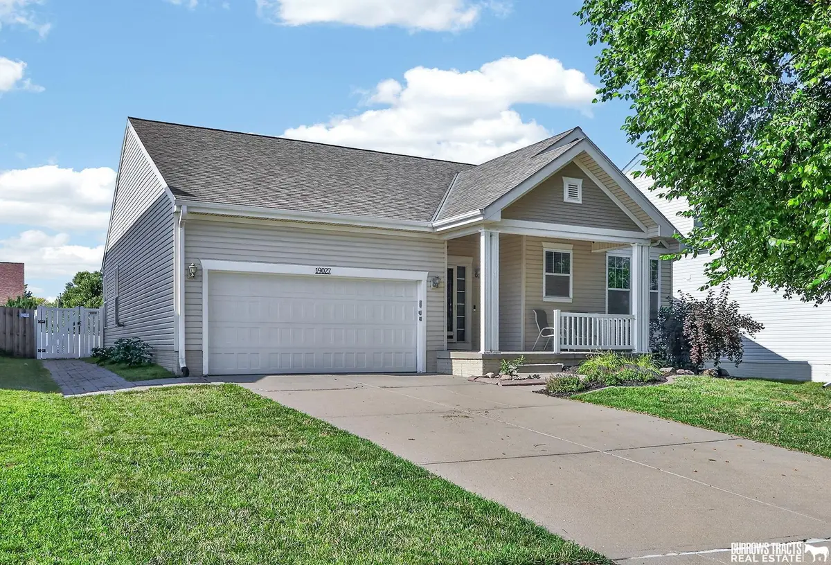 19027 B Street, Omaha, NE 68130 - #1