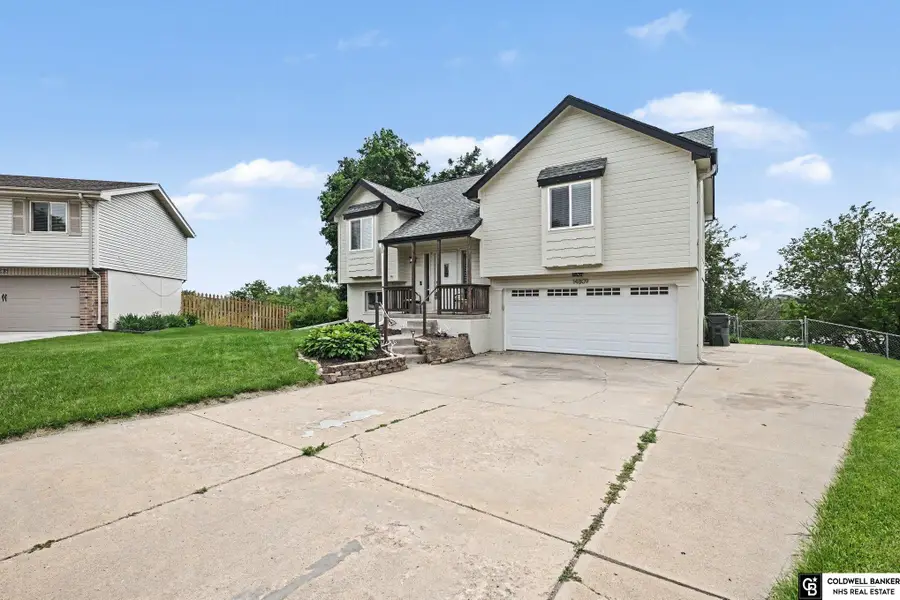 14809 Margo Street, La Vista, NE 68128 - #2