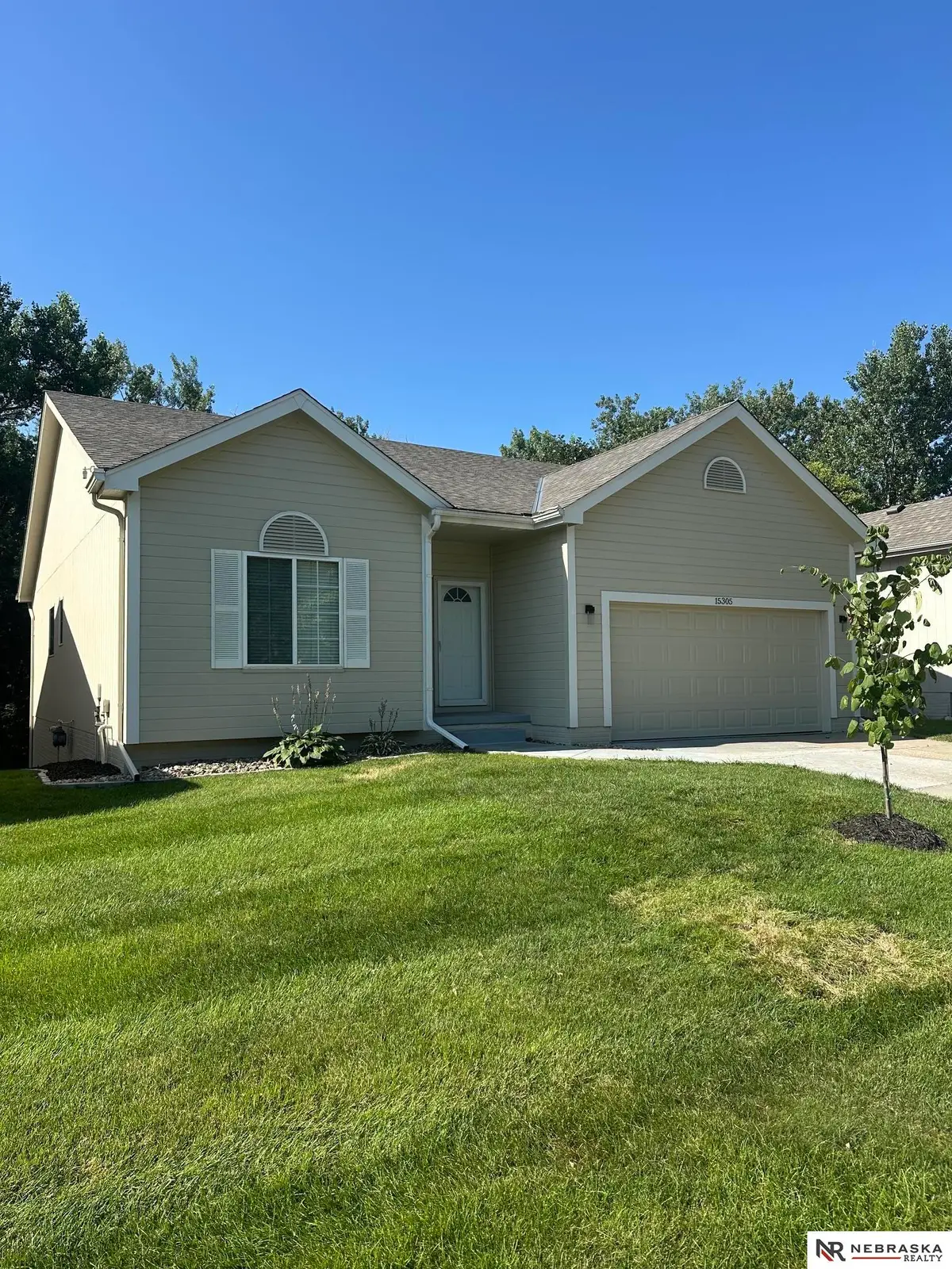 15305 Saratoga Street, Omaha, NE 68116 - #1