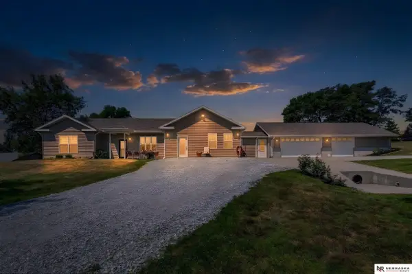 13994 156th Street, Louisville, NE 68037