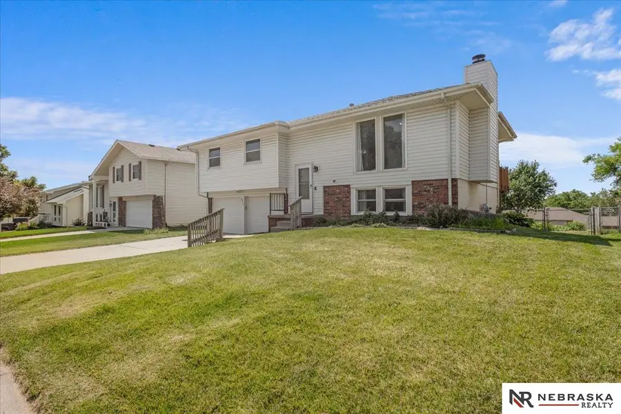 6612 S 108 Avenue, Omaha, NE 68137 - #2