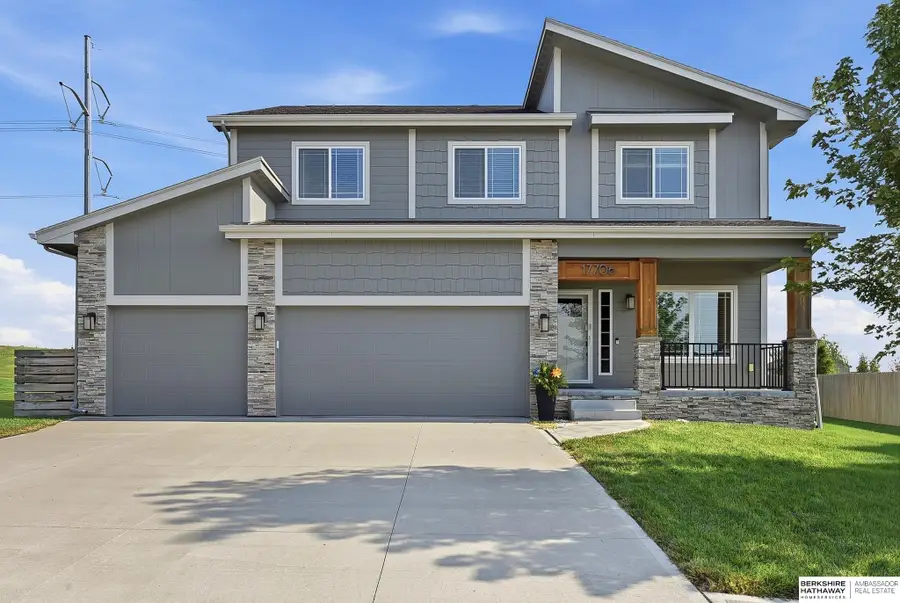 17706 Rampart Street, Omaha, NE 68136 - #2