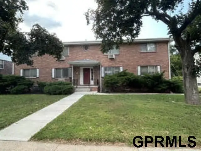1010 N 40th Street, Omaha, NE 68131 - #1
