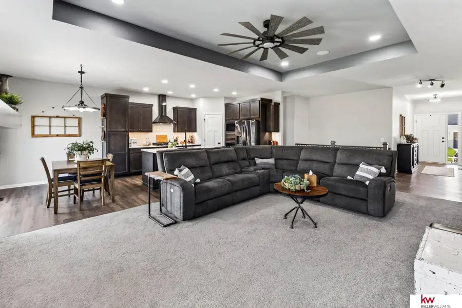 21118 Larimore Avenue, Elkhorn, NE 68022 - #3