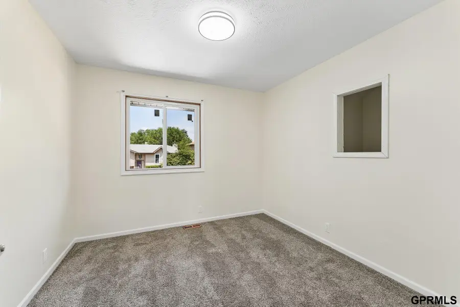 13633 Hascall Street, Omaha, NE 68144 - #3