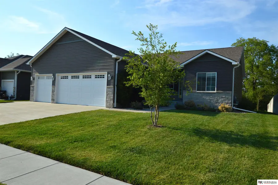 1304 Olivia Drive, Eagle, NE 68347 - #2