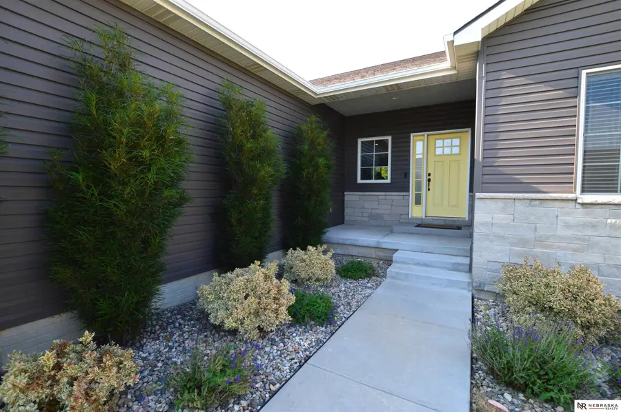 1304 Olivia Drive, Eagle, NE 68347 - #3