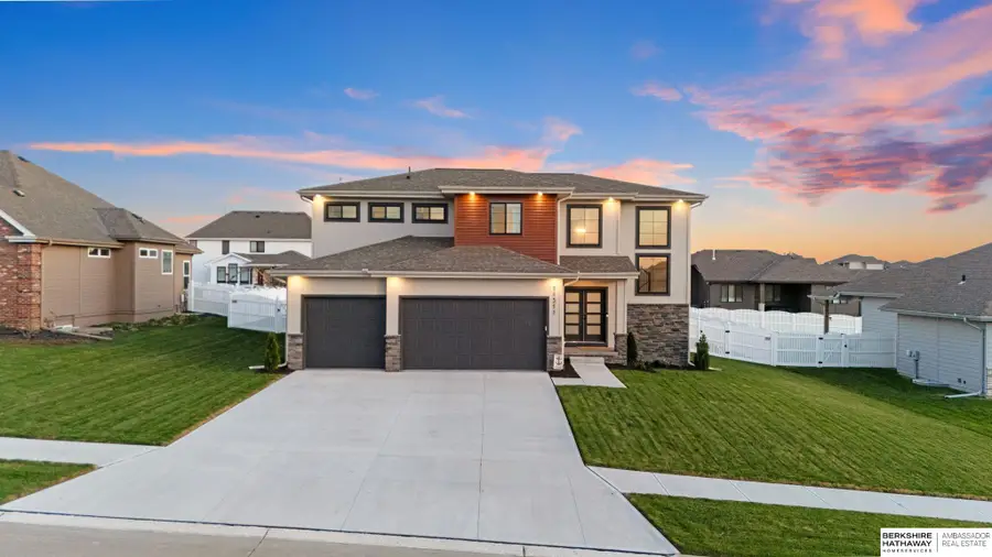 11511 Cooper Street, Papillion, NE 68046 - #3