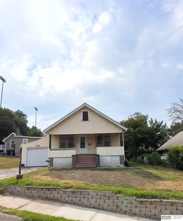 5020 Binney Street, Omaha, NE 68104
