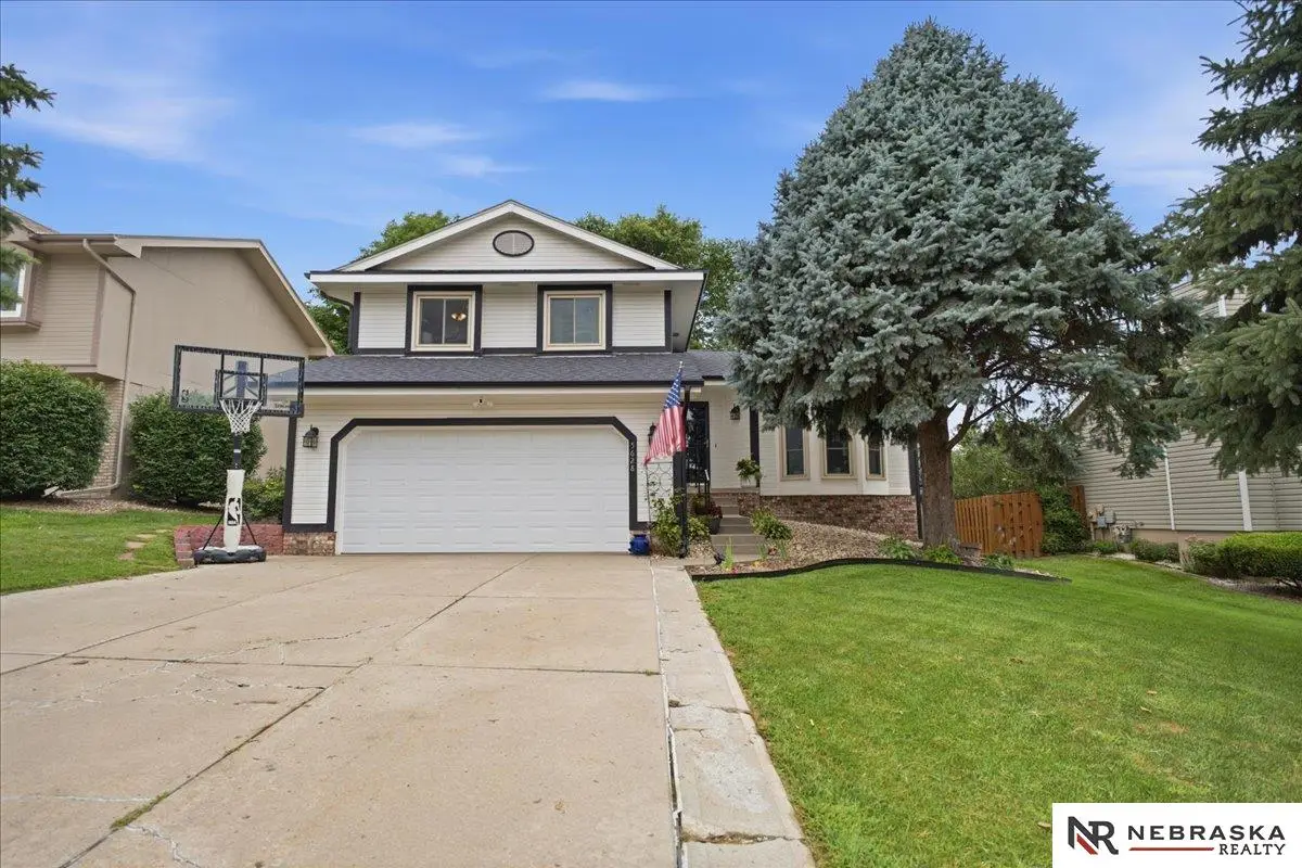 5628 N 131 Street, Omaha, NE 68164 - #1