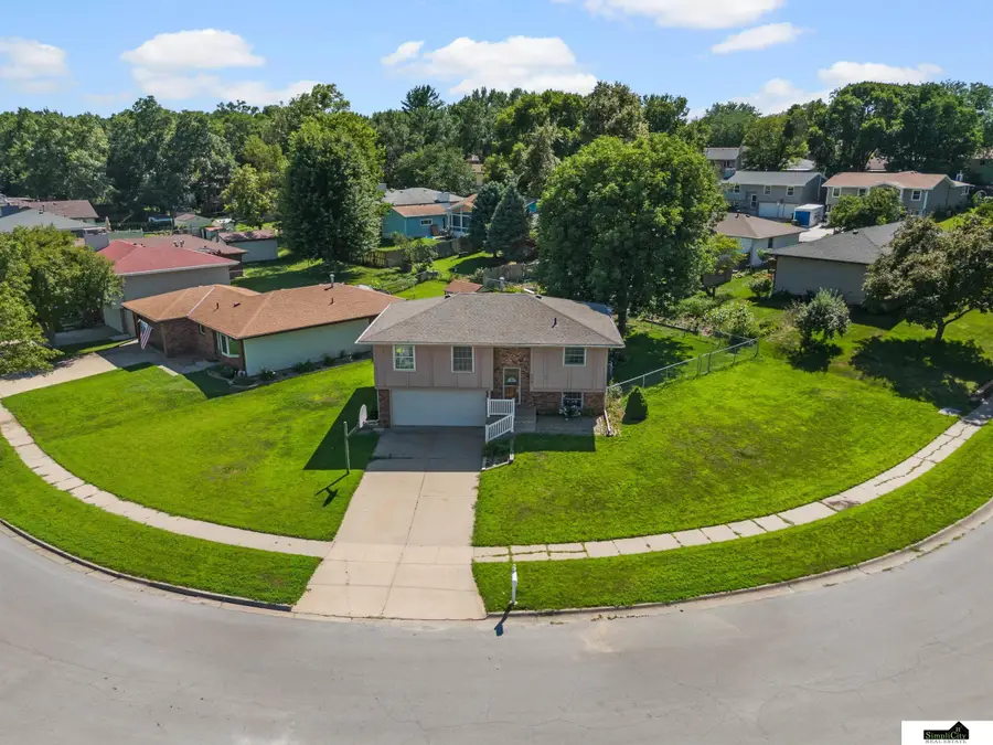 3541 N 75th Street, Lincoln, NE 68507 - #2