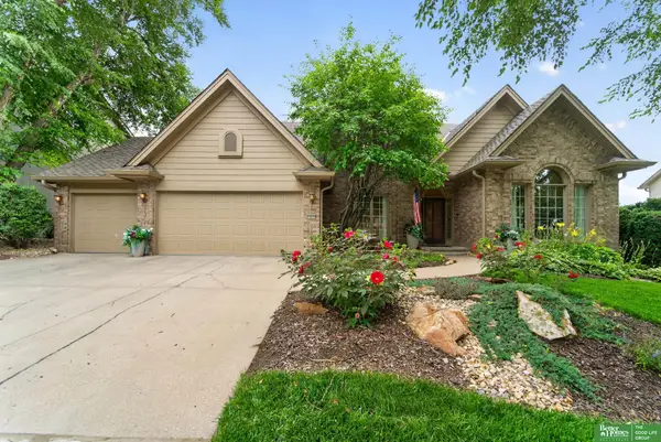 14221 Seward Street, Omaha, NE 68154