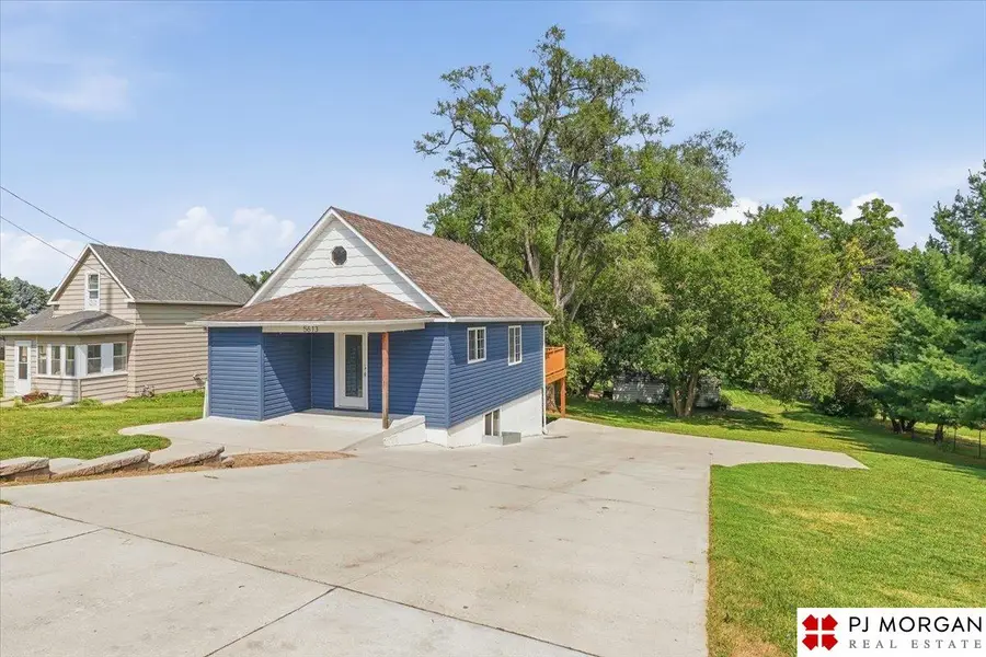 5613 S 48th Street, Omaha, NE 68117 - #2