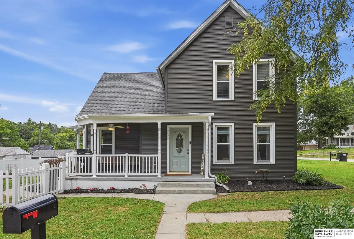 422 N 9th Street, Plattsmouth, NE 68048 - #1