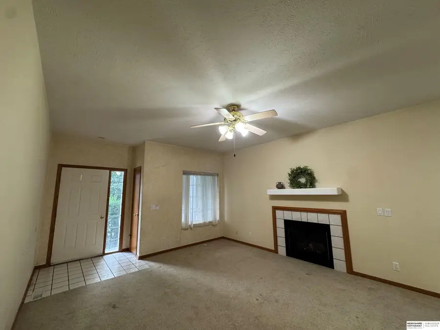 3073 S 35th Avenue, Omaha, NE 68105 - #3
