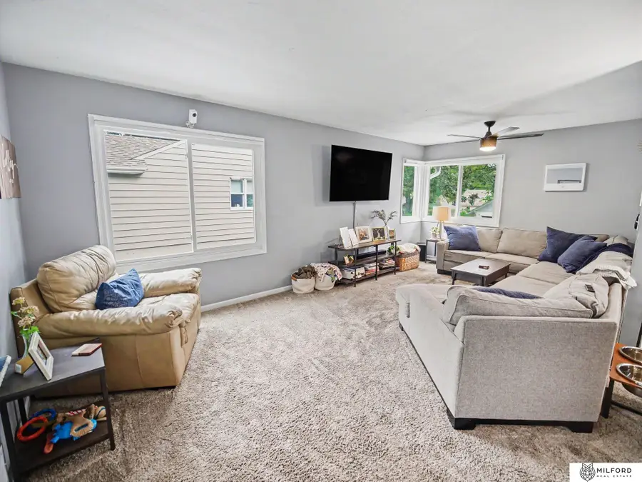 6132 Huntington Avenue, Lincoln, NE 68507 - #2