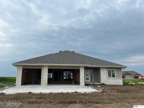 810 S 22nd Street, Ashland, NE 68003