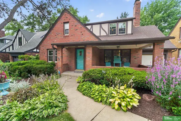 2010 N 54th Street, Omaha, NE 68104