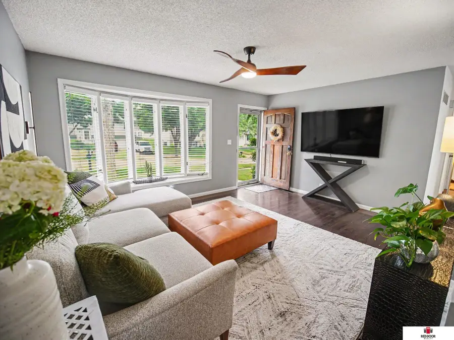 5420 S 37th Street, Lincoln, NE 68516 - #3