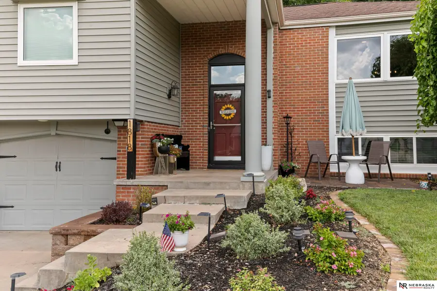 1818 Devoe Drive, Lincoln, NE 68506 - #3