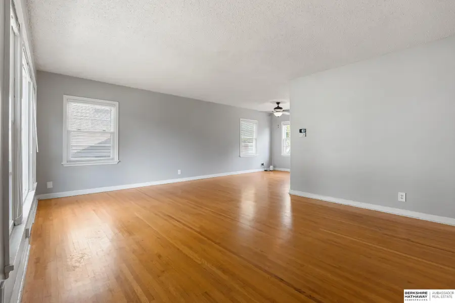 6335 William Street, Omaha, NE 68106 - #2