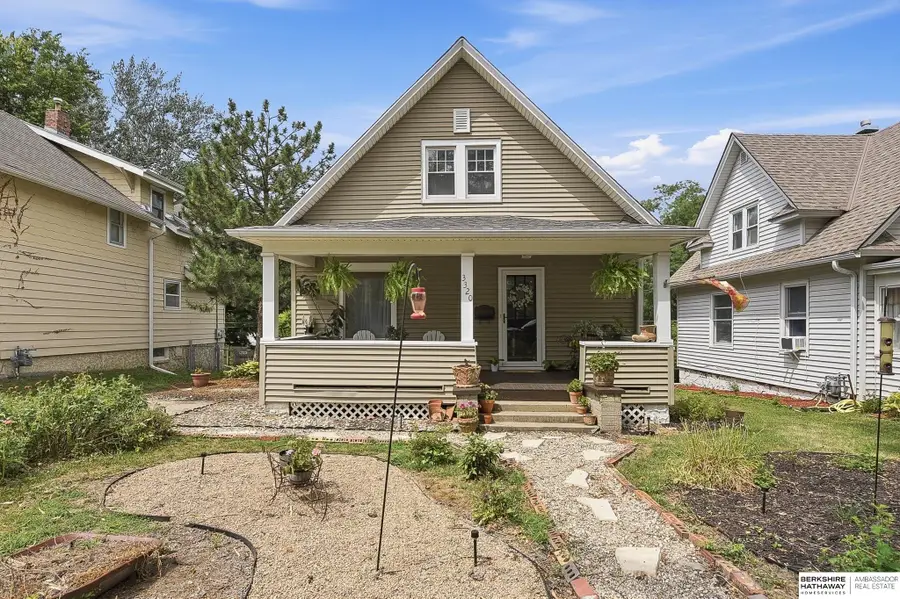 3320 N 53rd Street, Omaha, NE 68104 - #2