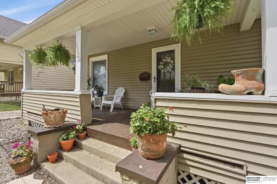 3320 N 53rd Street, Omaha, NE 68104 - #3