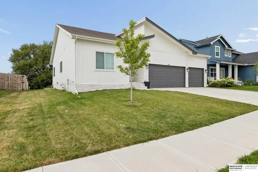 8008 S 200 Street, Gretna, NE 68028 - #2