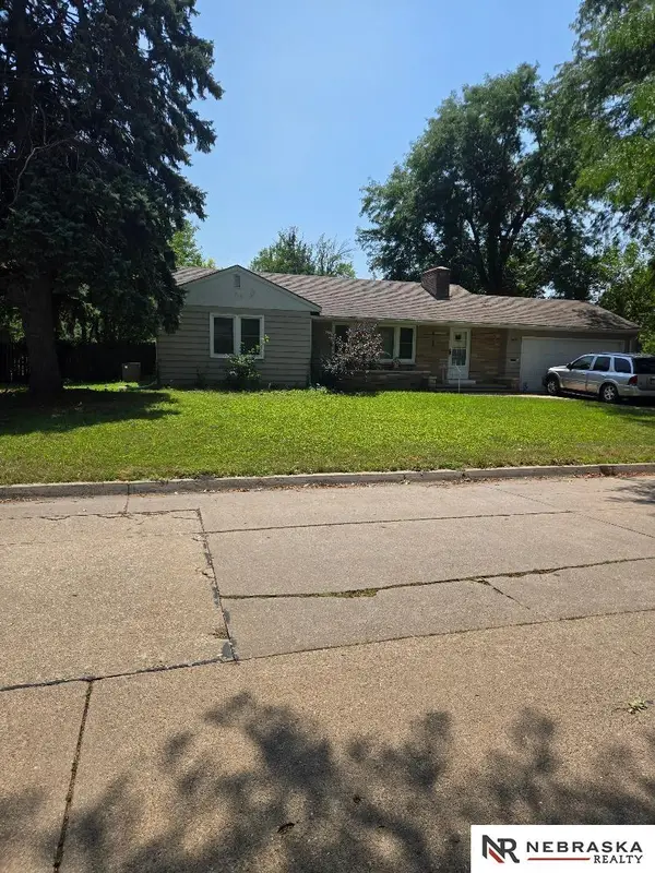 1829 Phelps Avenue, Fremont, NE 68025