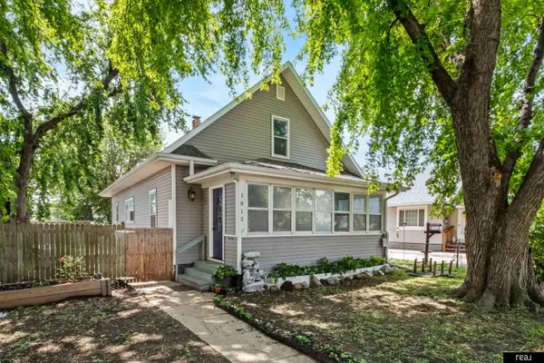 1815 Avenue E, Council Bluffs, IA 51501