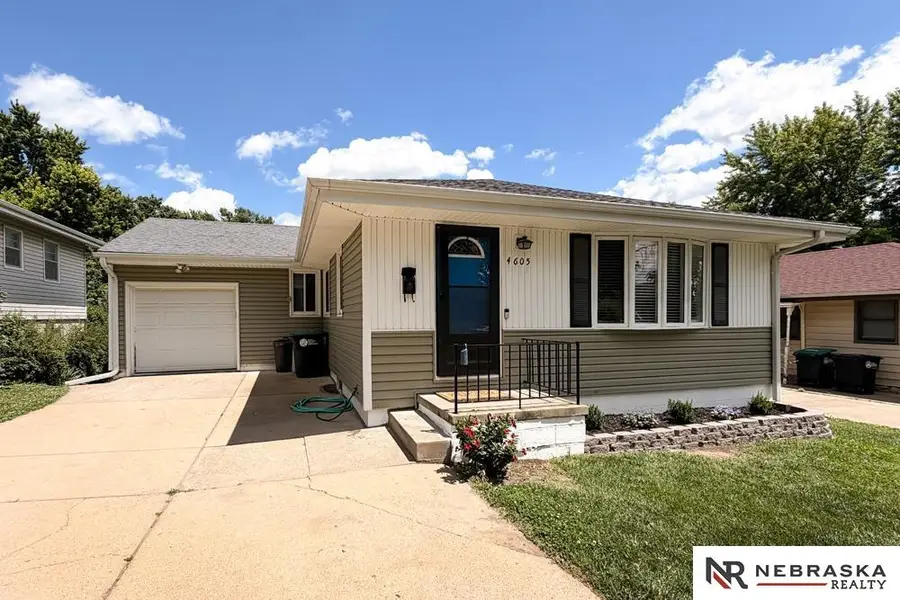 4605 N 55th Street, Omaha, NE 68104 - #2