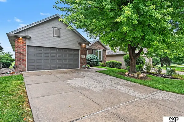 10121 S 172 Circle, Omaha, NE 68136