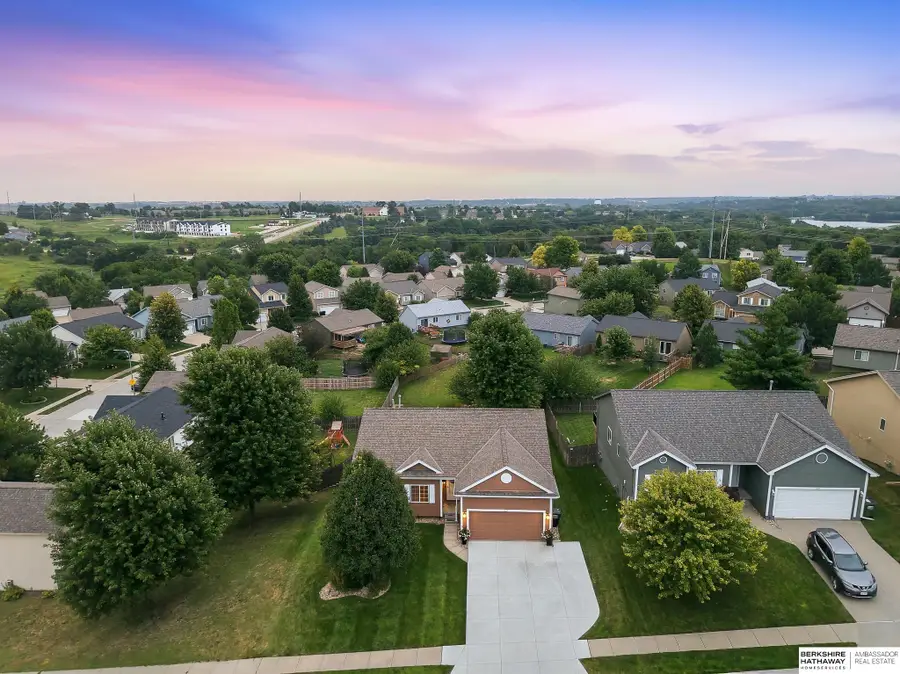 6627 N 149 Avenue, Omaha, NE 68116 - #2