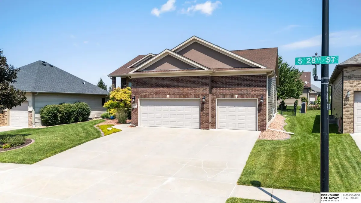 8910 S 28 Street, Lincoln, NE 68516 - #1