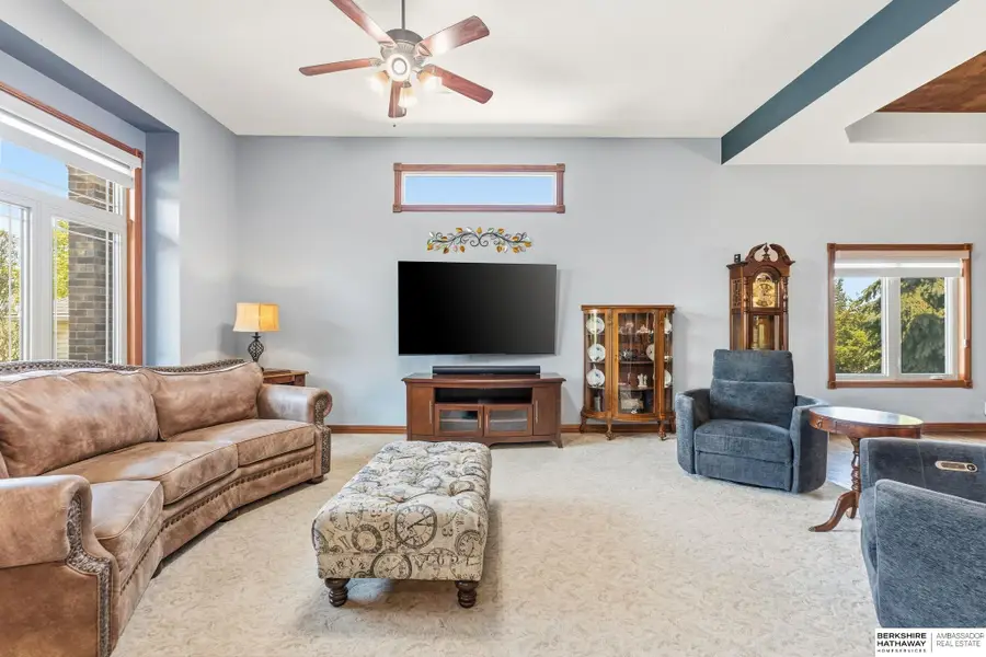 8910 S 28 Street, Lincoln, NE 68516 - #3