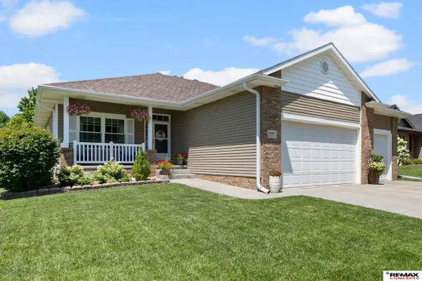 7845 Katrina Lane, Lincoln, NE 68512