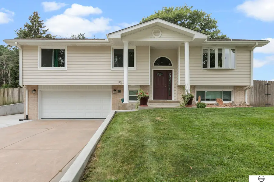 1431 S 77th Street, Lincoln, NE 68506 - #2