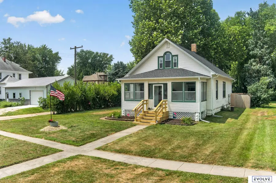 216 N 12th Street, Tekamah, NE 68061 - #2
